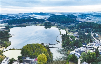 人民日报贵州省图片:坚持绿色发展理念