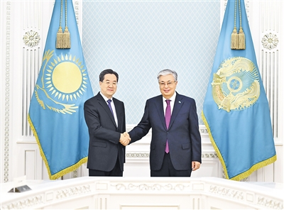 丁薛祥访问哈萨克斯坦并主持中哈合作委员会第十一次会议