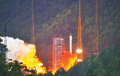 我国首颗高通量通信卫星成功发射创造多个“首次”