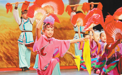 《舞·诗·武》全球功夫春晚在巴黎举行