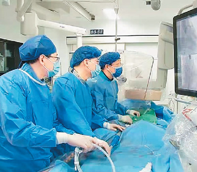 全国首例新型瓣膜系统植入术在厦门完成