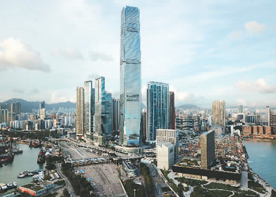“香港经济正展现充沛的发展活力”
