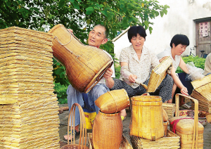 中国在脱贫前的贫苦人口_脱贫攻坚图片(2)