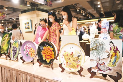 国际瓷画文化艺术节在港开幕