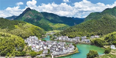 中国旅游村庄招引国际目光