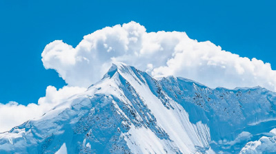 冰川旅游需谨慎无限风光在“险”峰