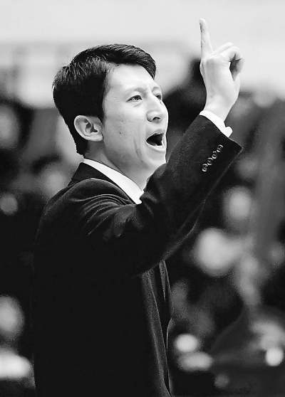 中国篮球史上最年轻的主教练--男篮少帅郭士强