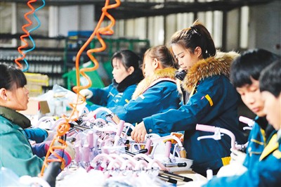 河北平乡：小童车撑起大产业