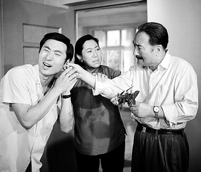 他与新中国电影一同走来--深切缅怀表演艺术家陈强